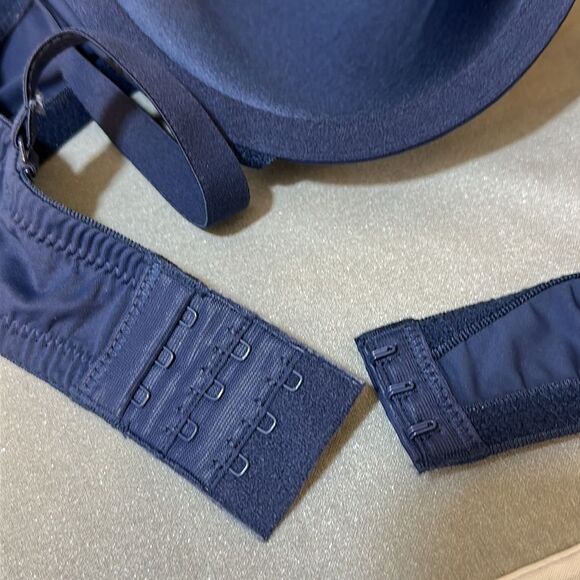 Maidenform Bra 40C Underwire Self Expressions T-Shirt Blue NWOT - Picture 12 of 14